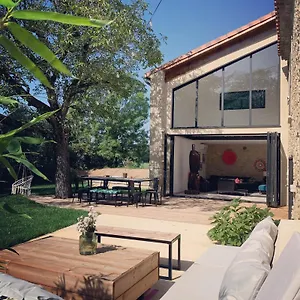 Le D Ici Et D Ailleurs Ariege Pyrenees Hébergement de vacances